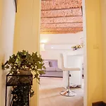 Bnbutler - Alfieri, 15 - Vecchie Atmosfere Appartement
